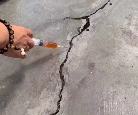 潍城混凝土裂缝修补技术详解​